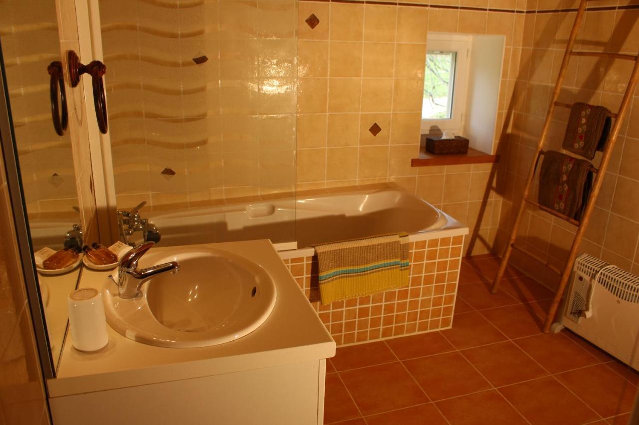 L'Attrape Reve Saint-Vincent-de-Barres Exterior foto