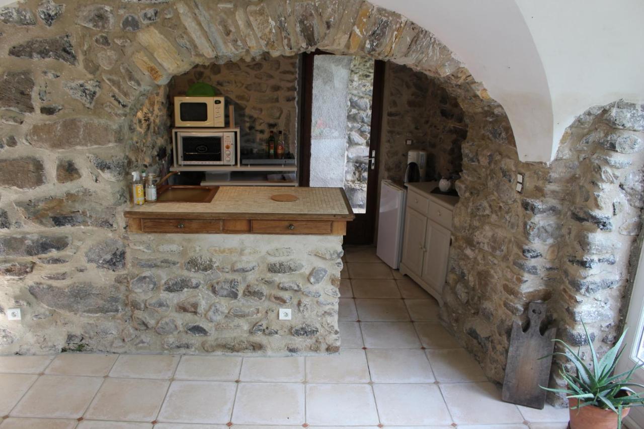 L'Attrape Reve Saint-Vincent-de-Barres Exterior foto