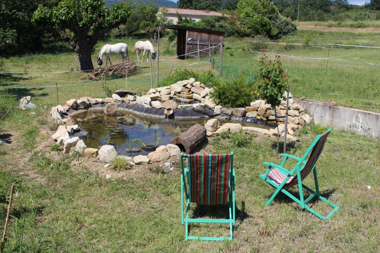 L'Attrape Reve Saint-Vincent-de-Barres Exterior foto